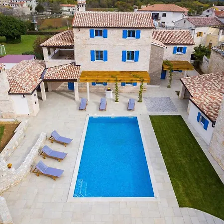 Racan Villa *