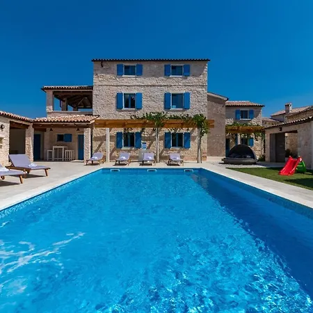 Racan Villa
