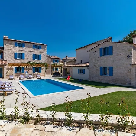 Racan Villa *