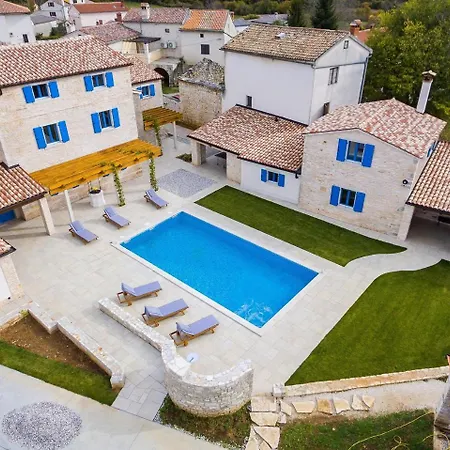 Racan Villa *